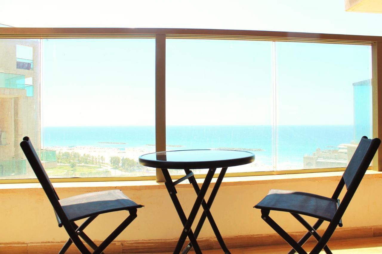 Beach Suite Israel- Best View, Gym, Massage Chair, Low Fee For Off-Site Indoor Pool Spa ביץ סוייט ישראל- נוף ים מאלף, כיסא מסאז, חדר כושר, אפשרות לבריכה מקורה, וספא בתשלום ממש מוזל Asjkelon Buitenkant foto